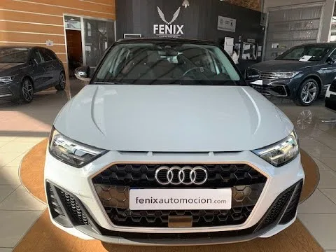 AUDI A1 Sportback Adrenaline Sline TFSI blanc toit noir