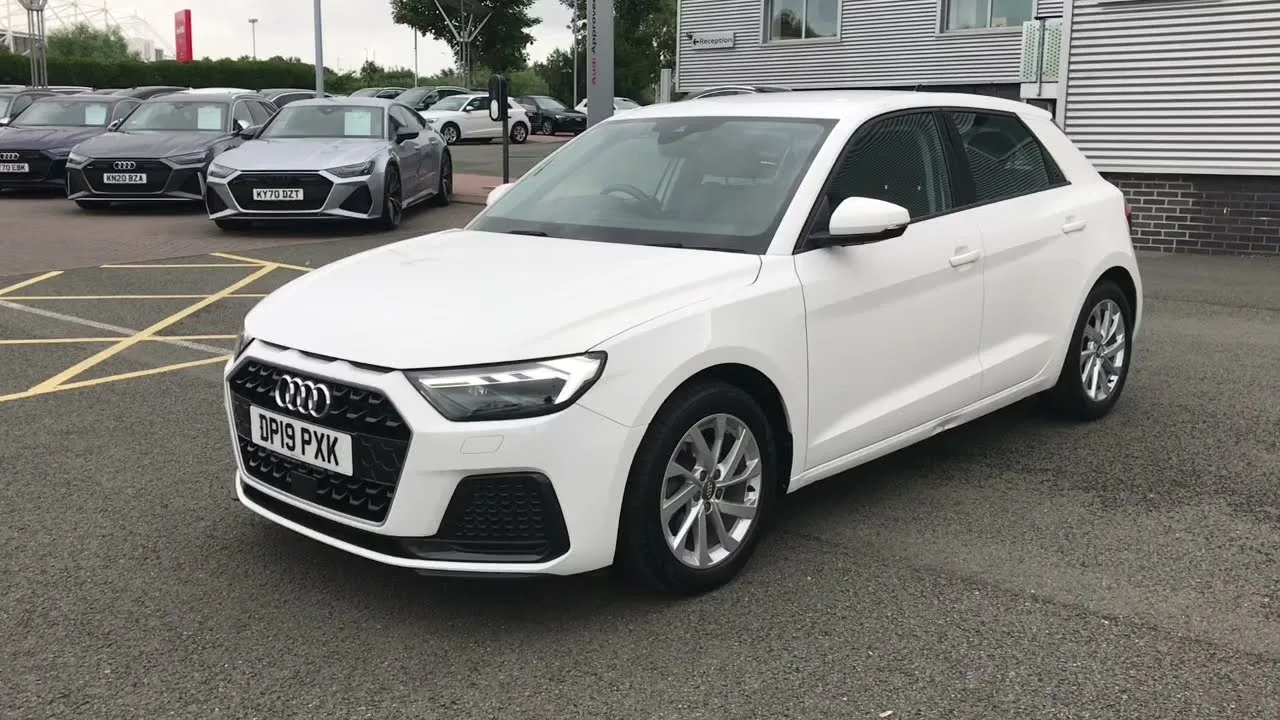 2019 Audi A1 Sportback Sport 30 TFSI 116 ch 6 vitesses | Audi