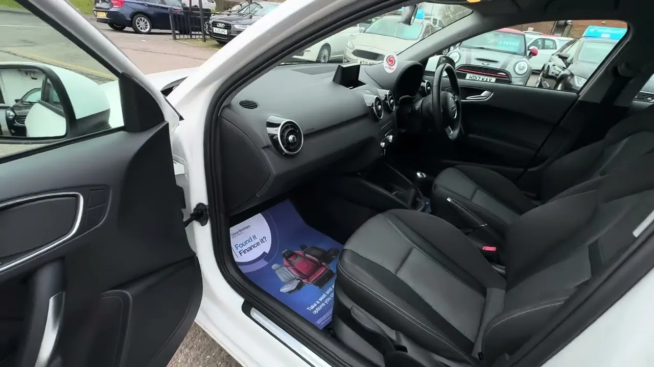 WG66 Audi A1 Sportback