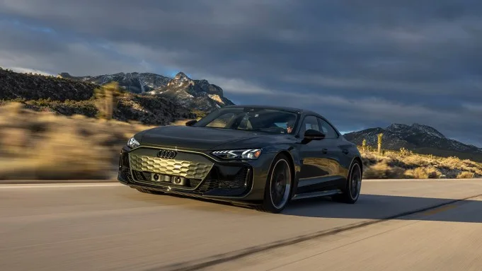 La 912 HP 2025 AUDI RS E-TRON GT Performance: First Drive