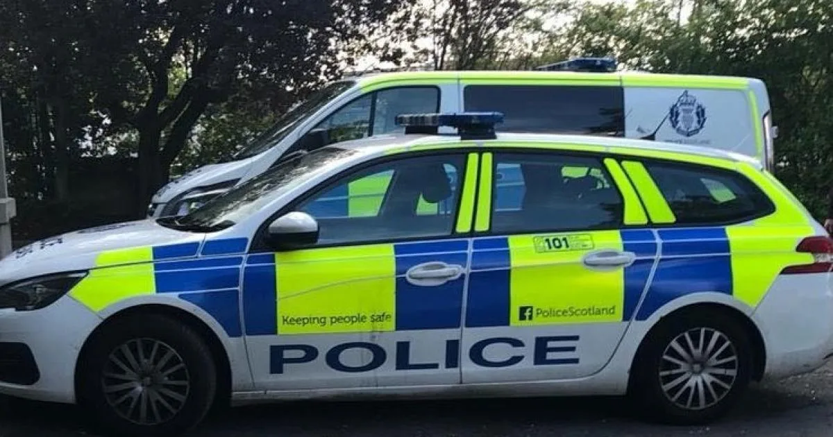 Deux attaqués par des hommes masqués alors qu’Audi s’est incendiée au milieu de la «guerre des gangs» écossaise | Glasgow Times