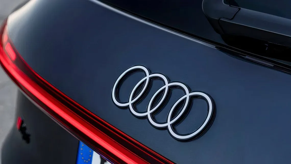 Vidéo: La voiture la moins chère d’Audi prend un nouveau formulaire l’année prochaine – Carbuzz