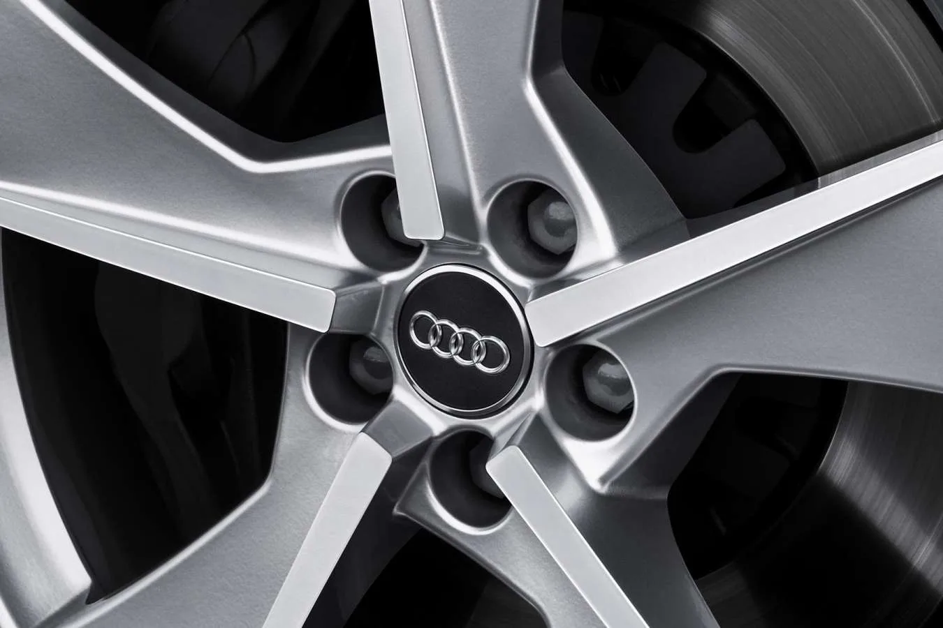 AUDI : UN SUV AU-DESSUS DU Q7 ?