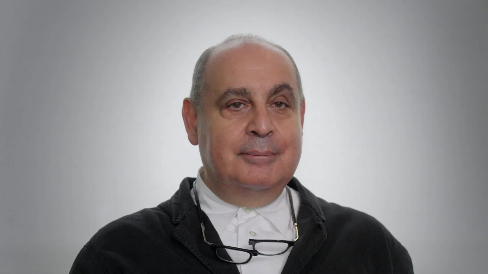 En mémoire: Pierre écoute