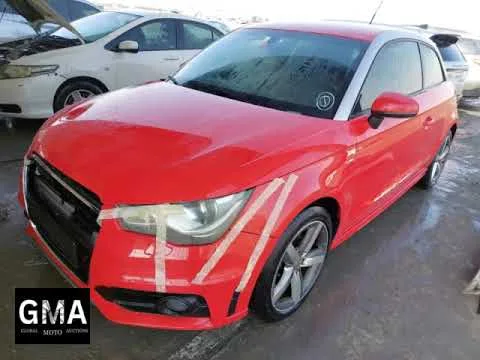 Wauaya8x3cb019829 2012 Audi A1