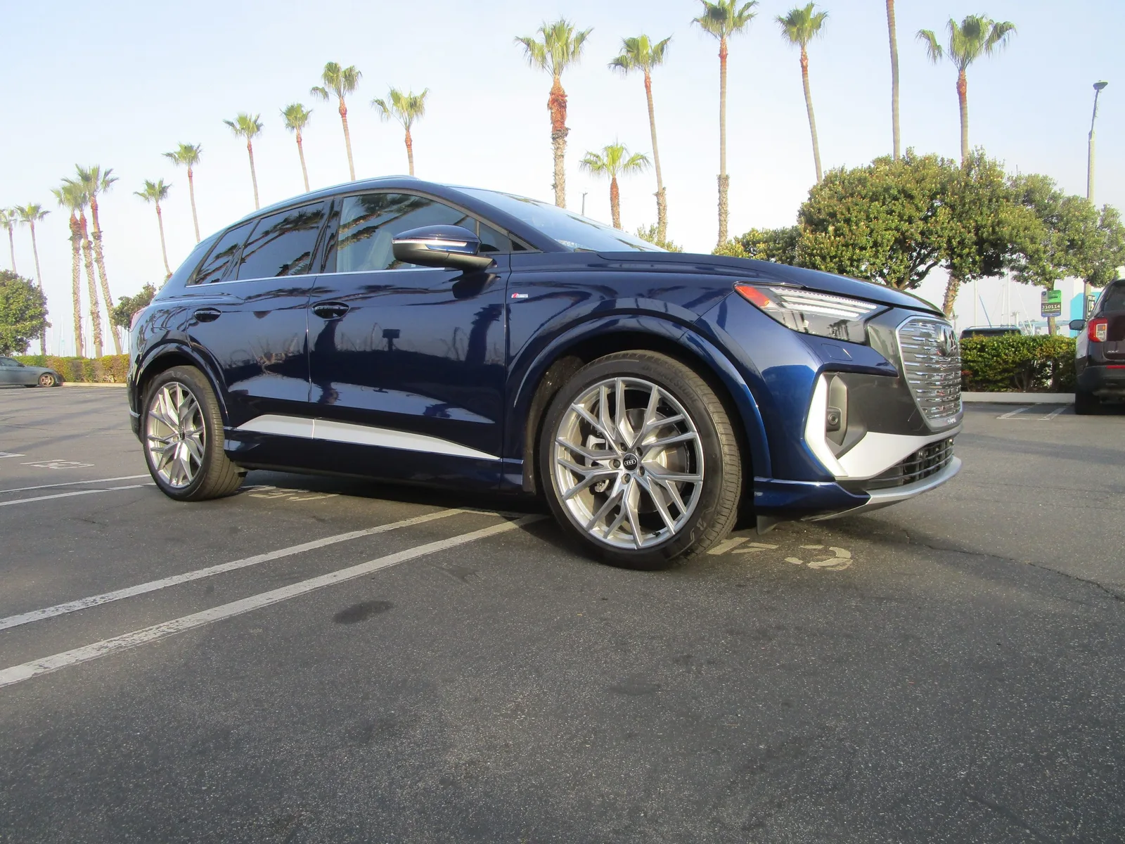 2025 Audi Q4 55 E-Tron Quattro Review par Ben Lewis »Revues de tests sur route» Car-revs-Daily.com