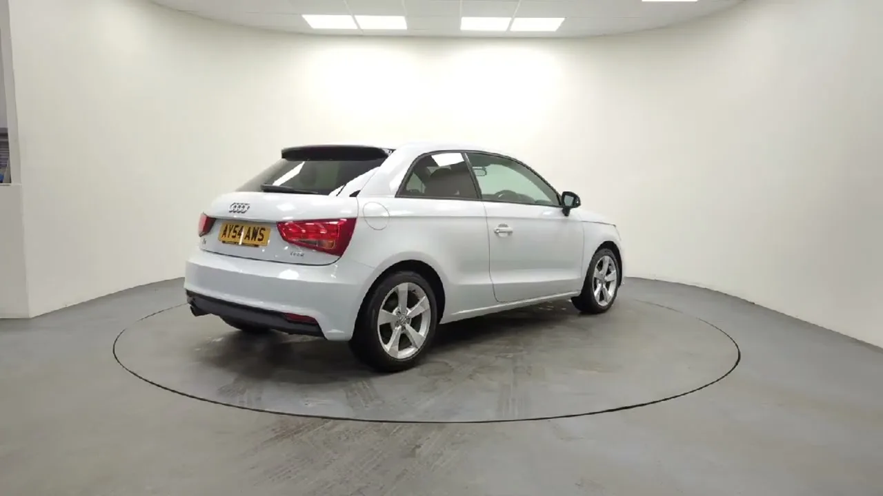 AY54AWS – Audi A1 HAYON – 2014 1.0 TFSI Sport 3 portes RefId: 540518