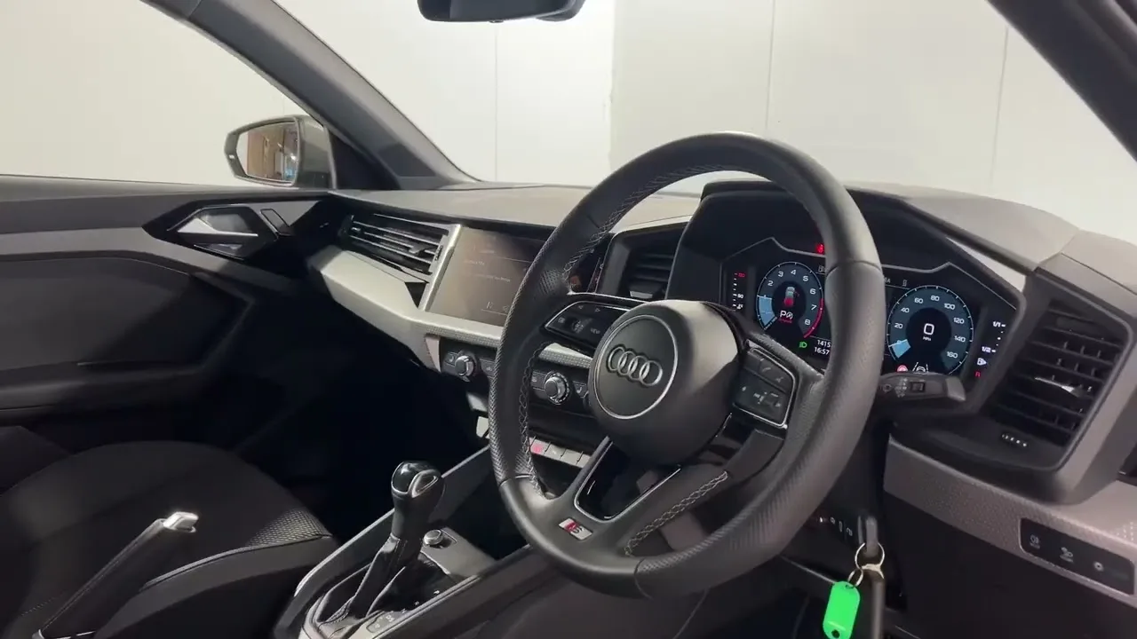 Audi A1 Sportback S line 30 TFSI 116 ch S tronic