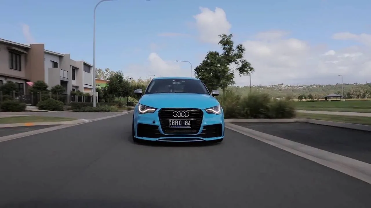 Amélioration de la voiture Euro Teaser A1 Quattro Replice Chip Tuning