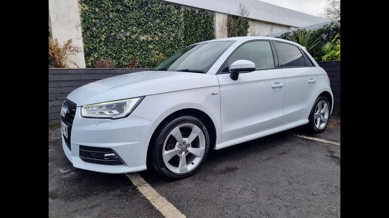 2015 Audi A1 1.0 TFSI S-Line Auto 5dr / High Spec / Tax € 180 (152)