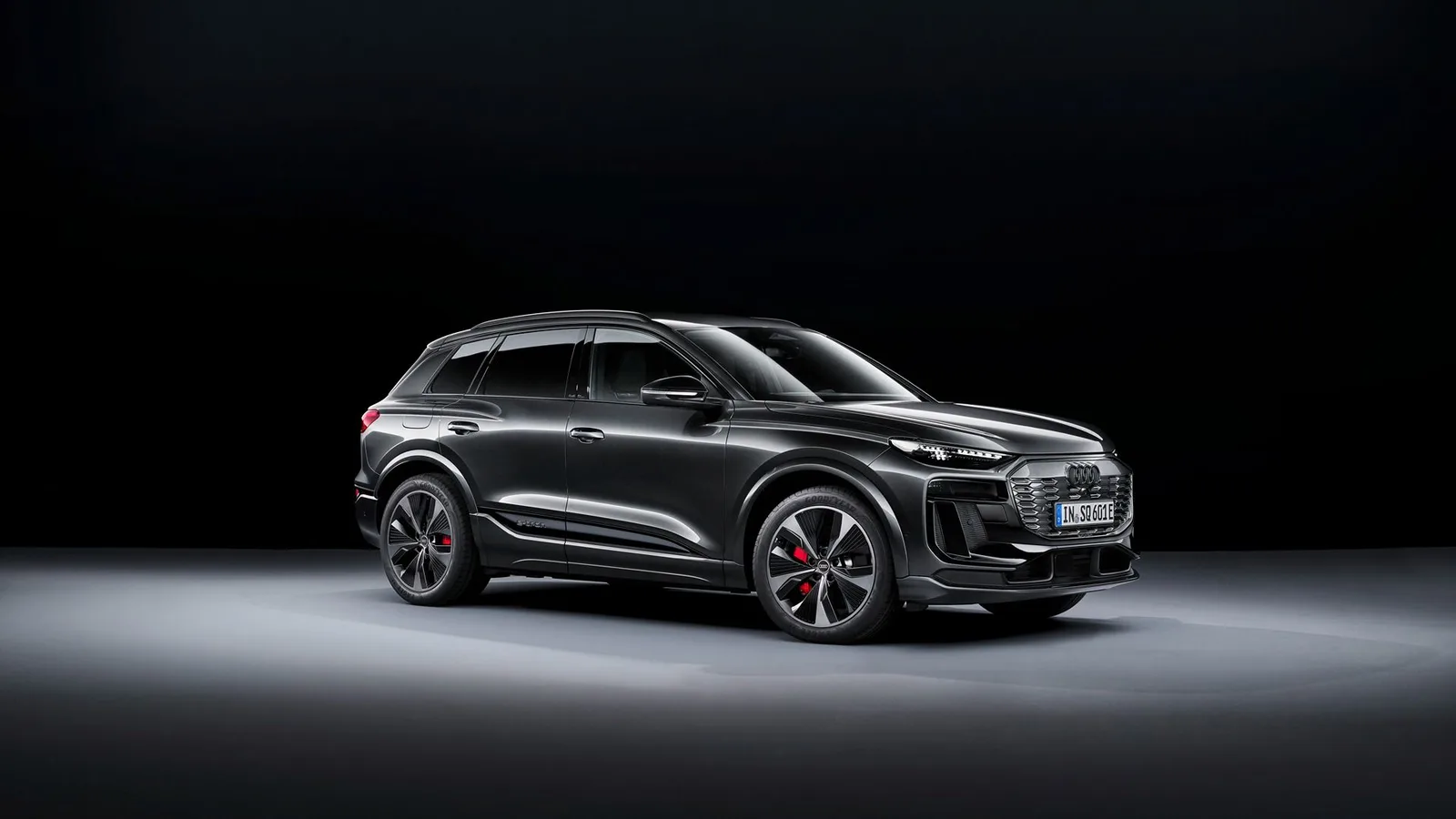 2025 Audi SQ6 e-tron – Review