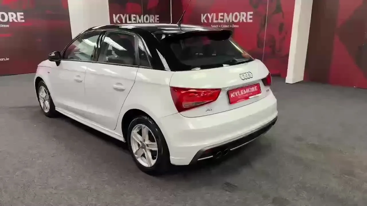 12183 – Audi A1 1.0 AUTOMATIQUE – TOIT CONTRASTE