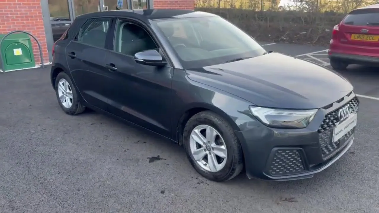 Audi A1 2019 – Video Retour Autour