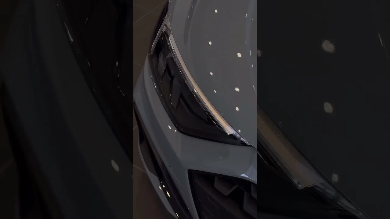 Prenez les commandes de l’Audi A1 et affirmez votre style avec élégance en milieu urbain .