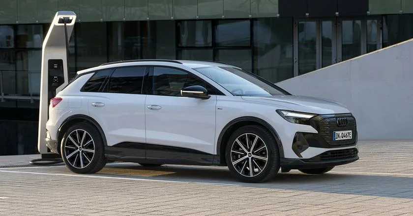 Audi a annoncé une nouvelle version du Q4 40 E-tron avec une batterie plus grande