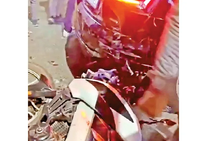 Un deux-roues percute une Audi sur SBR