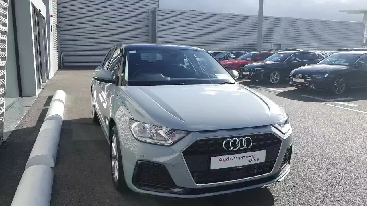 251d535614 – 2025 Audi A1 SB 30 TFSI 116HP SE REFID: 584900