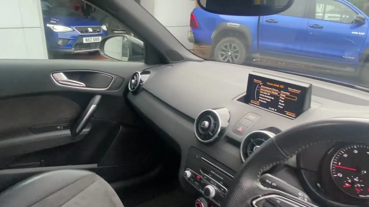 2018 AUDI A1 1.4 TFSI CoD Black Edition Sportback 5 portes Essence Manuelle