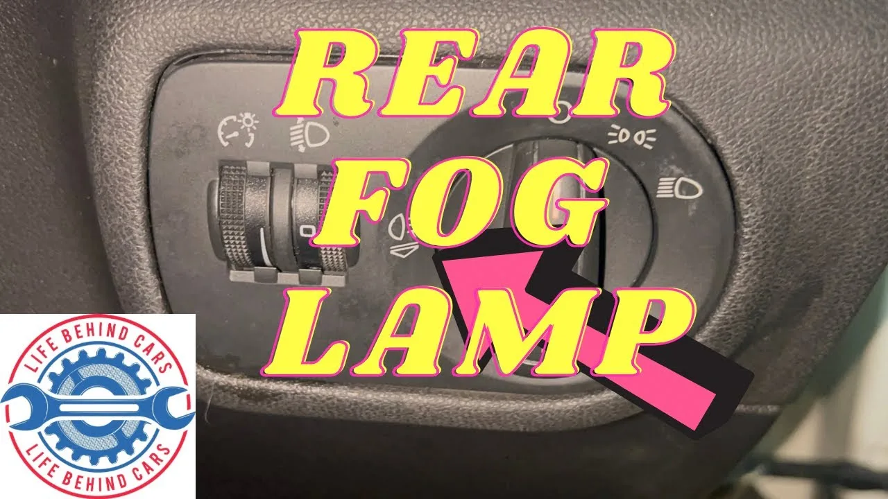 Audi A1 2013 Diesel Comment allumer les feux de brouillard arrière