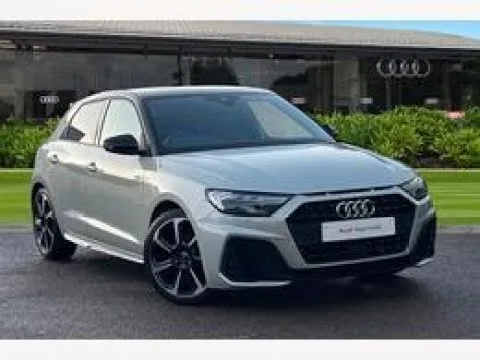 Occasion approuvée – Audi A1 Sportback Black Edition 35 TFSI 150 ch S tronic 1.5 5dr – Crewe Audi