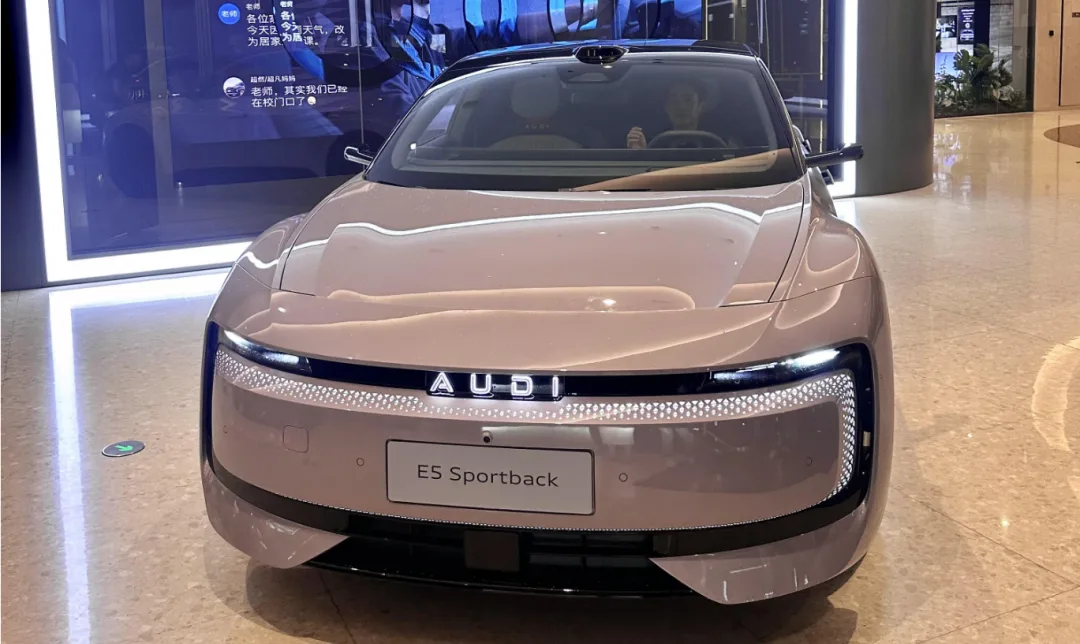 Audi E5 Sportback atterrit dans les concessionnaires chinois: 787 ch, gamme de 770 km, 3,4 s à 100 km / h