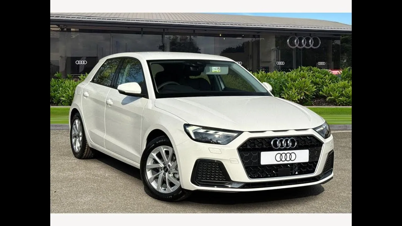 Nouveau Audi A1 Sportback Sport 25 TFSI 95 PS 5 Speed