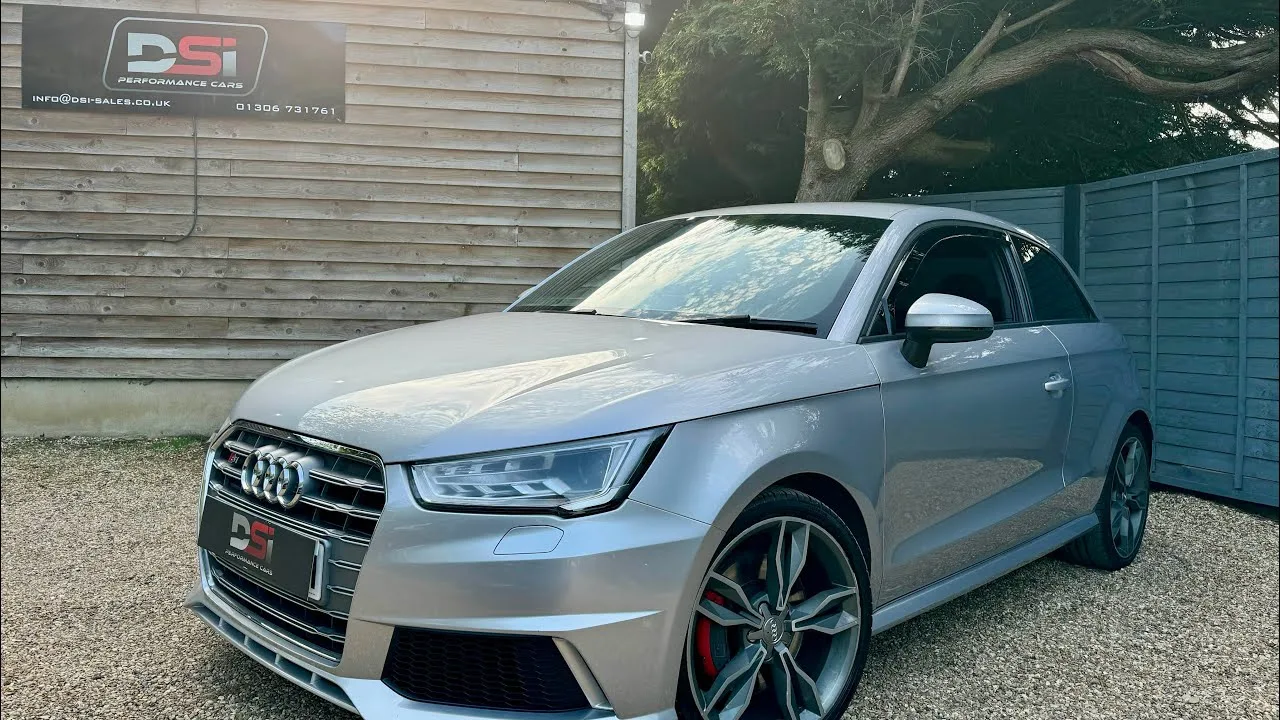 Audi S1 ​​* AVEC SIÈGES SUPER SPORT + PROMENADE