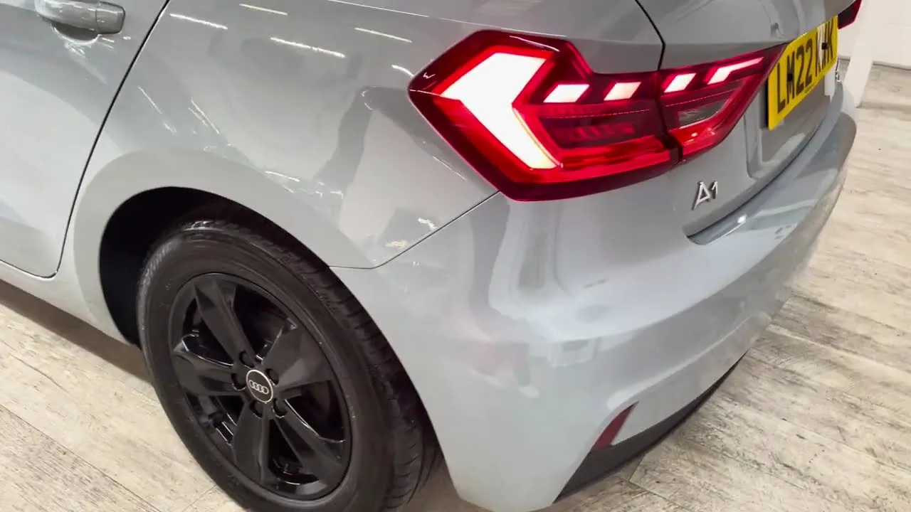 AUDI A1 LM22 KWK