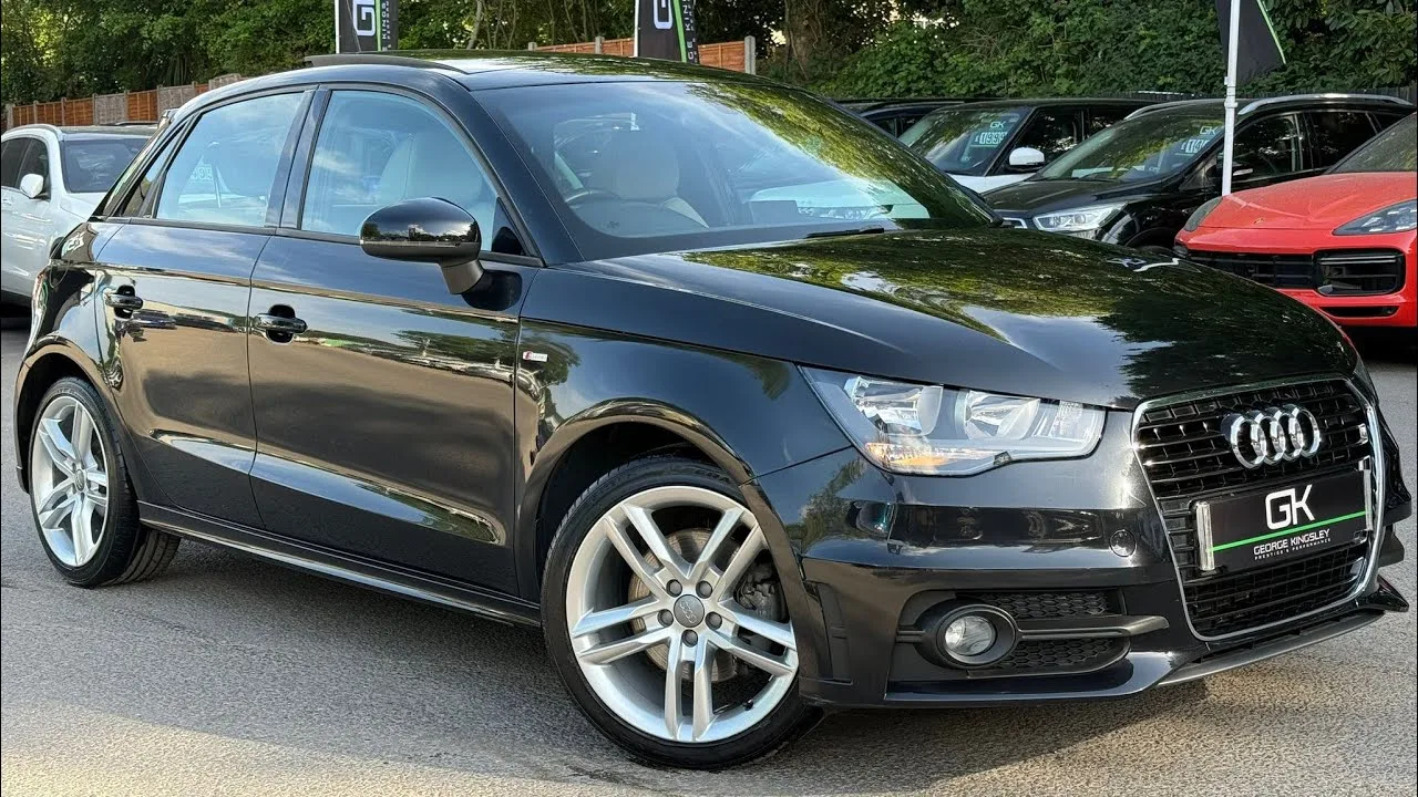 2013 Audi A1 1.4 TFSI S Line S-Tronic avec Pan Roof, Bose, cuir exclusif à vendre chez GK Essex