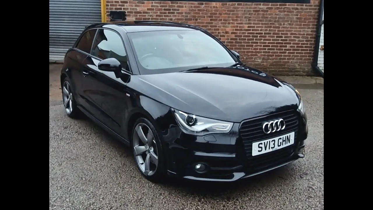 Audi A1 1.4 TFSI Black Edition Berline 3 portes Essence S Tronic Phantom Noir SV13GHN 80561 miles 7795 £