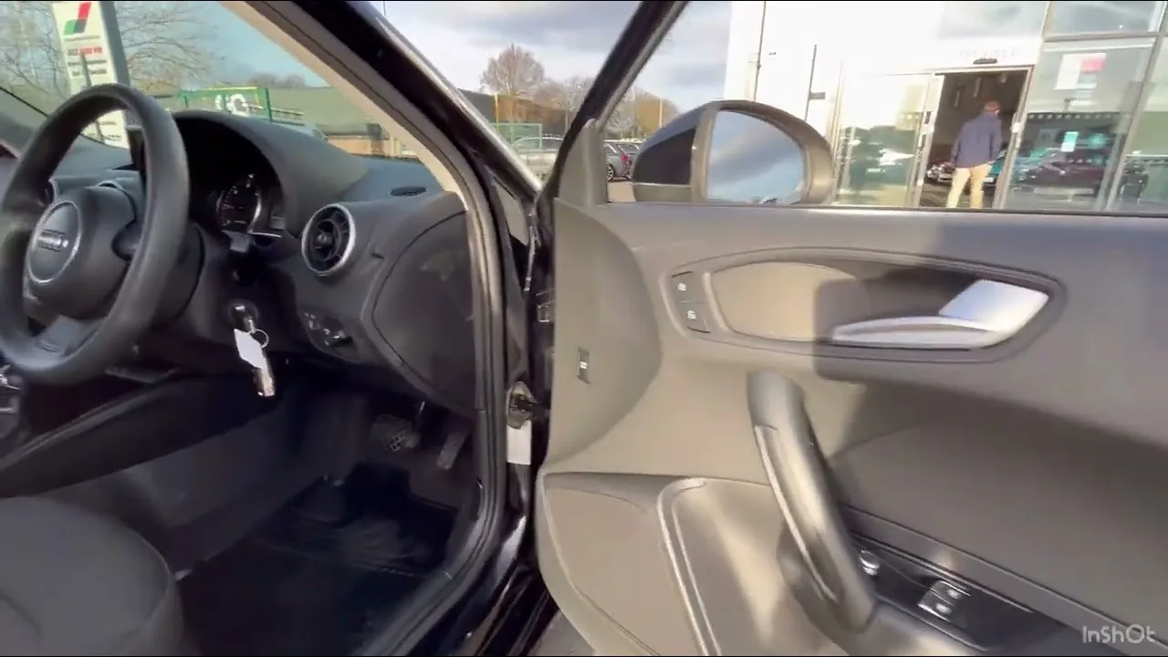 2017 Audi A1 SE Walkround