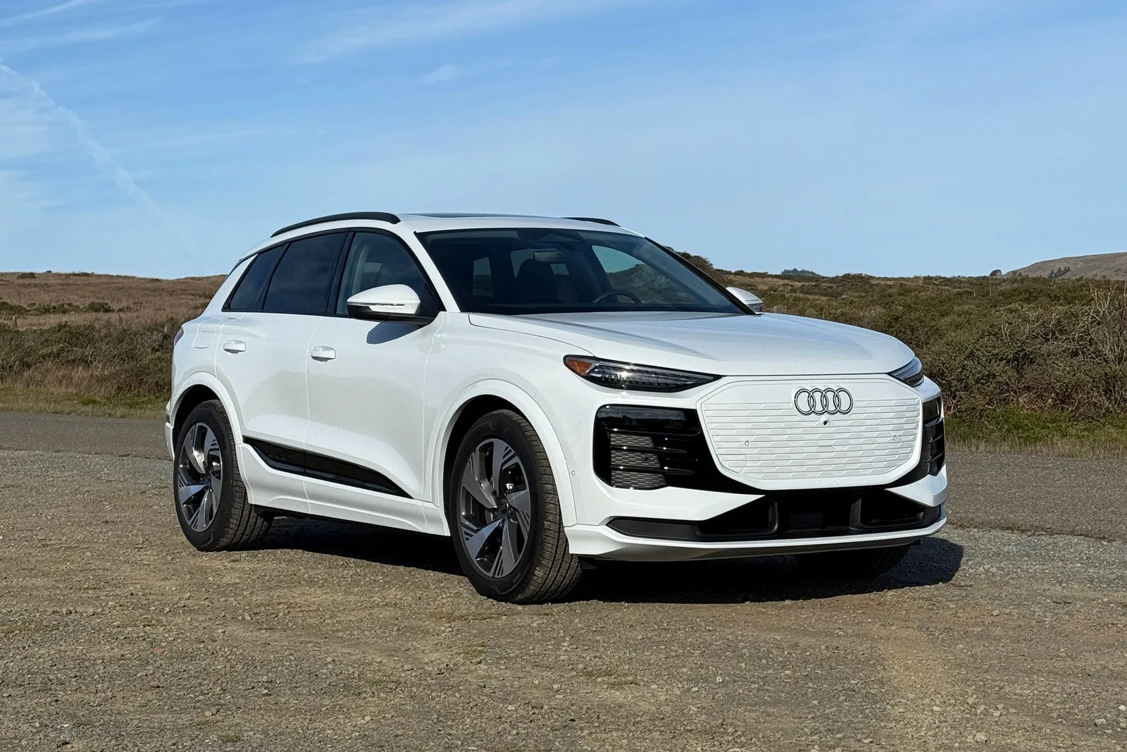 Vous dites mal « Audi » ? Le Q6 E-Tron vous soutient – Edmunds