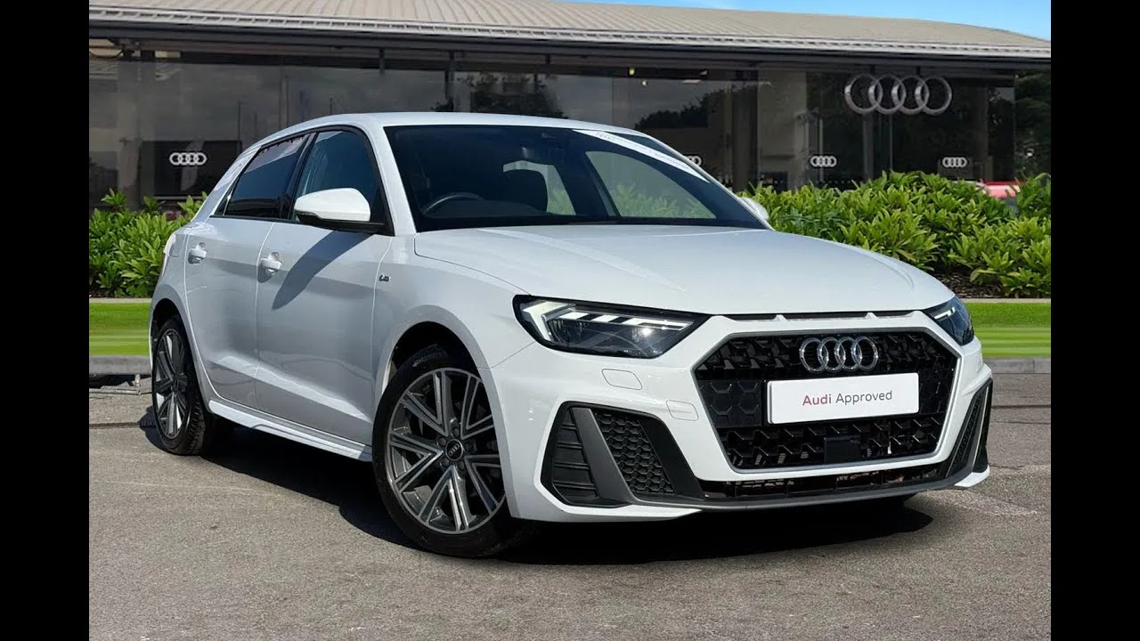 Approuvé Audi A1 Sportback USED LIGNE 35 TFSI 150 PS S Tronic | Blackburn Audi | Ya21ftm