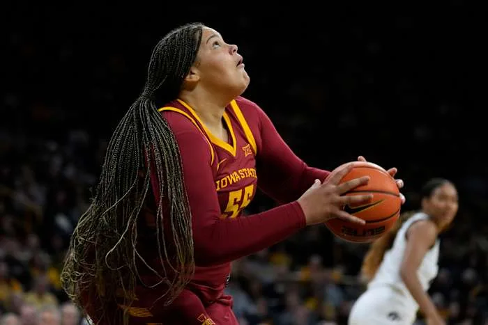 Audi Crooks de l’Iowa State est le joueur de basket-ball féminin AP de la semaine